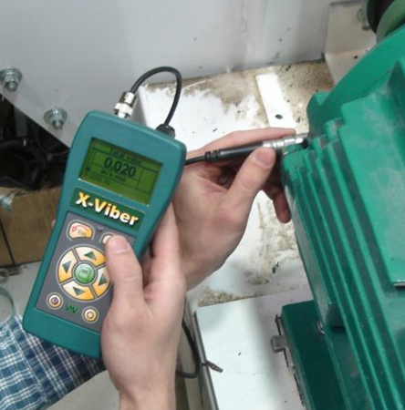 發(fā)動(dòng)機(jī)運(yùn)行軟腳和共振如何檢查